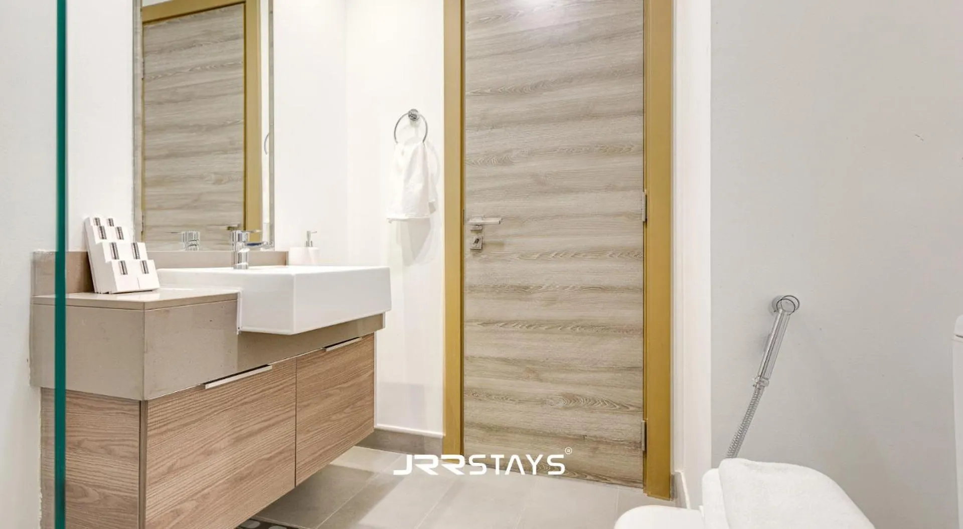 Apartamento Sophisticated Luxury 1Br - Modern Design - Jvc Dubái