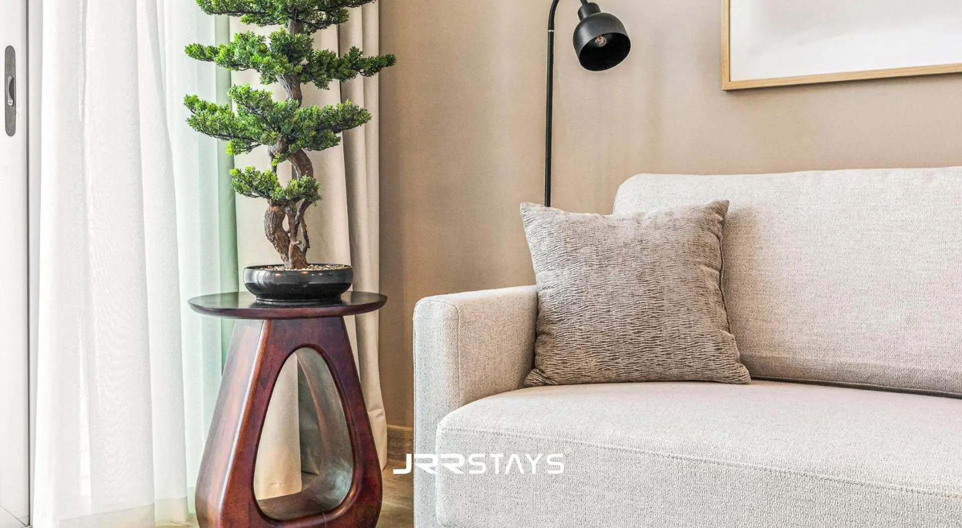 شقة Sophisticated Luxury 1Br - Modern Design - Jvc دبي