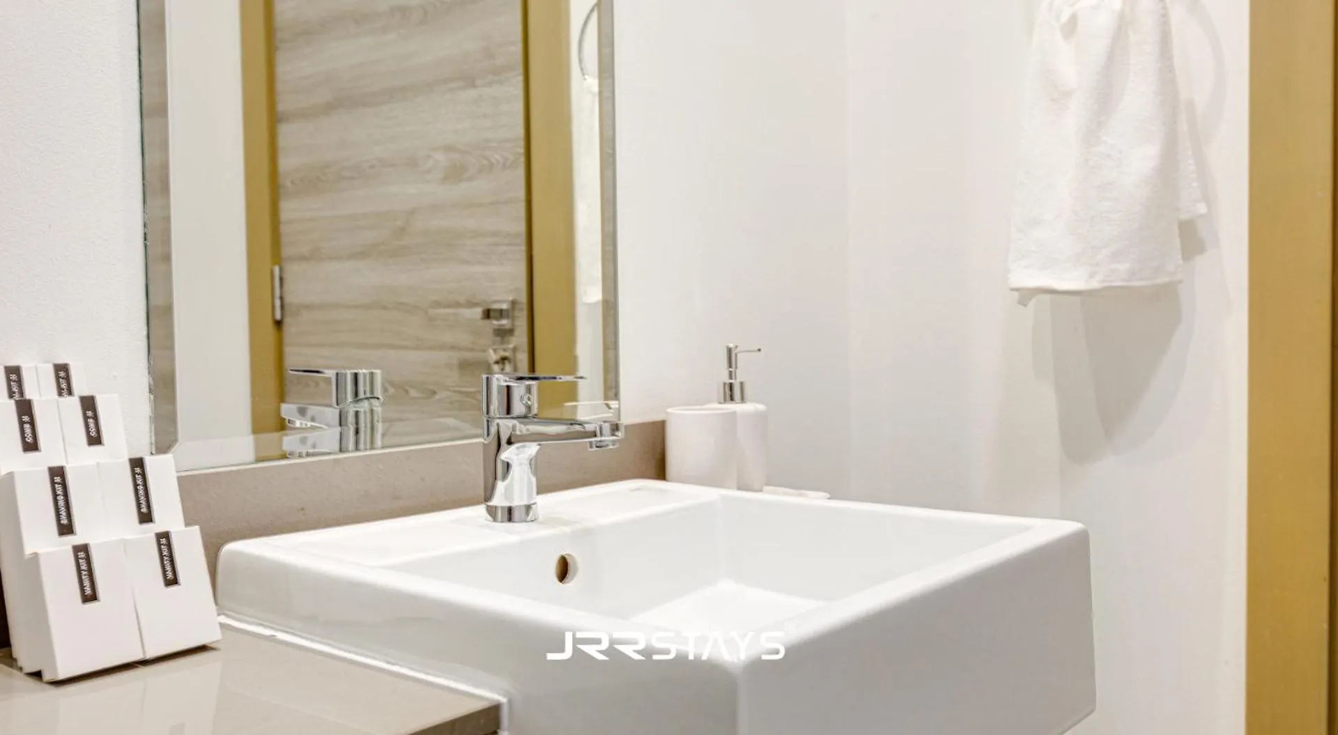 شقة Sophisticated Luxury 1Br - Modern Design - Jvc دبي